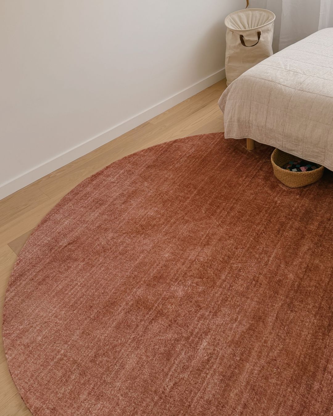 Yves Terracotta Sunset Minimal Washable Round Rug
